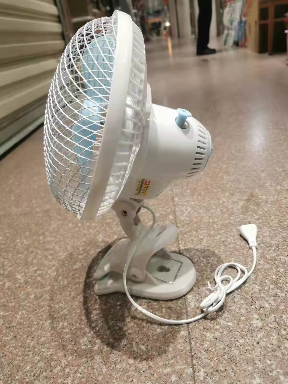 مروحه مكتب مشبك كهرباء
