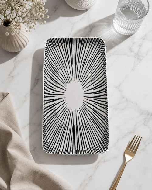 طبق بورسلين عالي الجودة مناسب للحلويات والمقبلات والسناكس